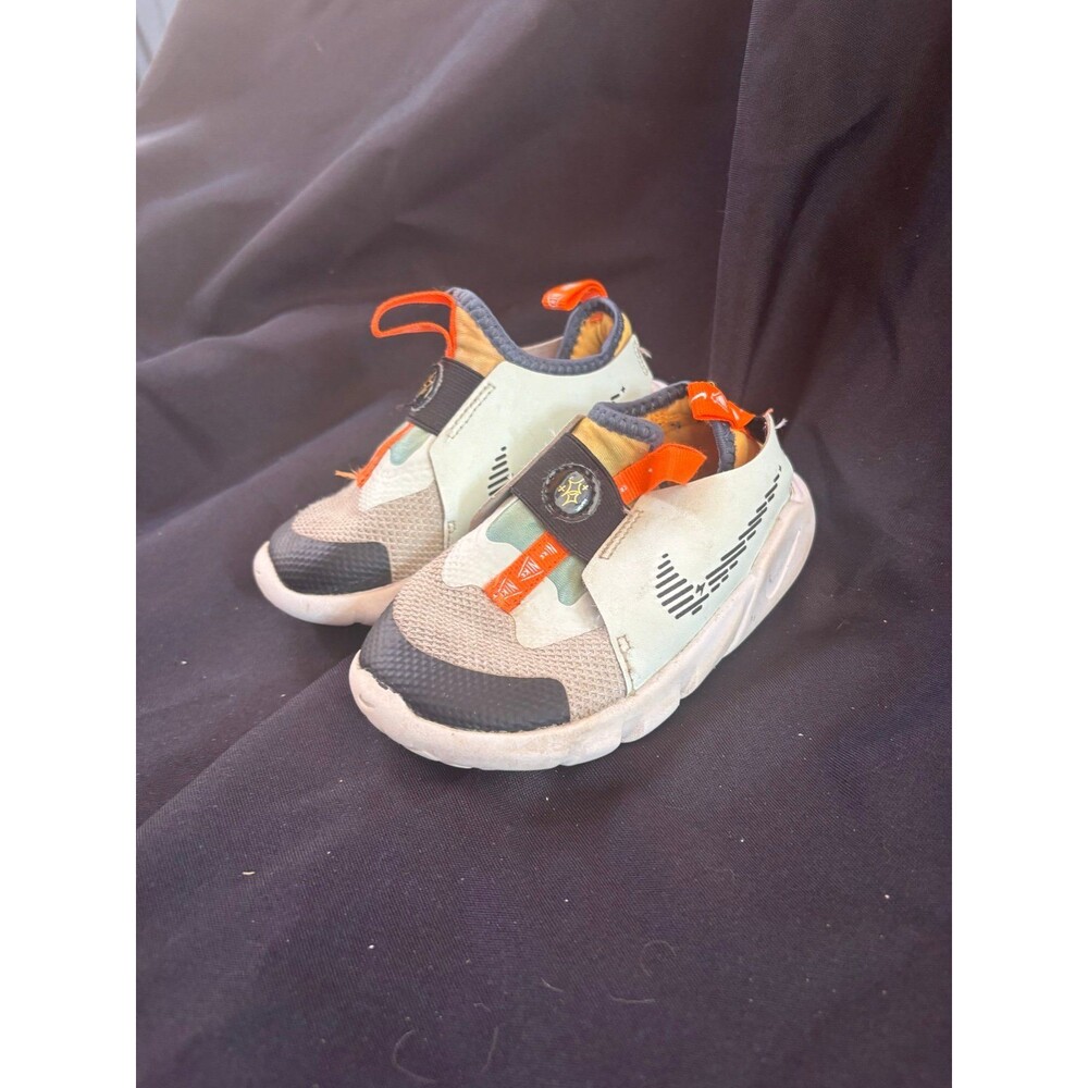 Nike boys size 8c slip on mint green and orange sneakers shoes